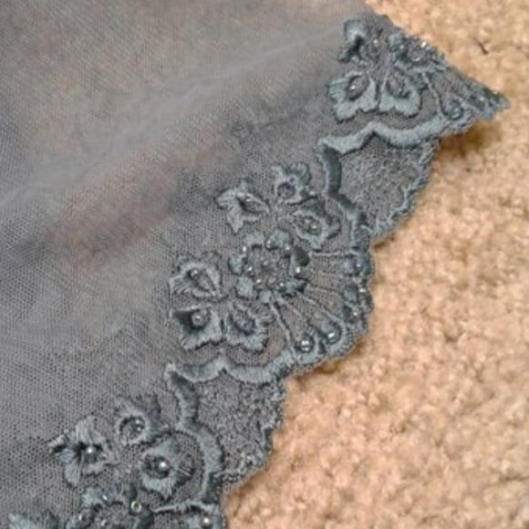 Hillard & Hanson top with sheer detailed short sleeves Size: XL - Picture 12 of 16